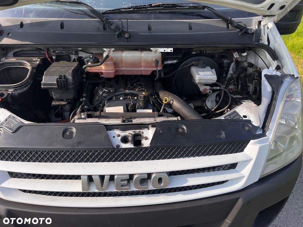 Iveco 35C15 - 15