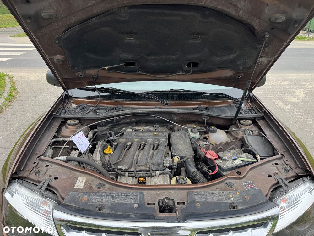 Dacia Duster 1.6 Laureate 4x4 - 25