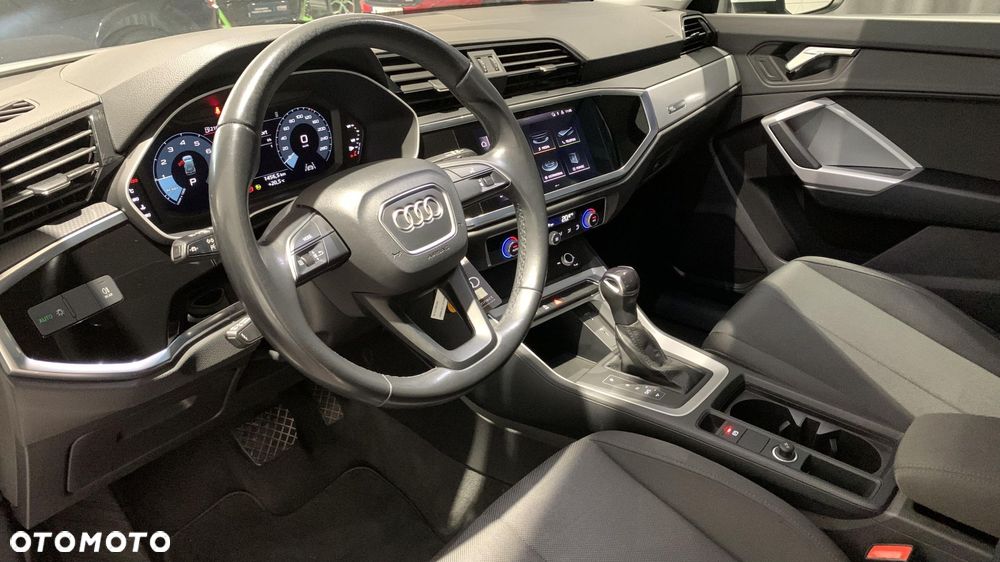 Audi Q3 35 TFSI mHEV S tronic - 9