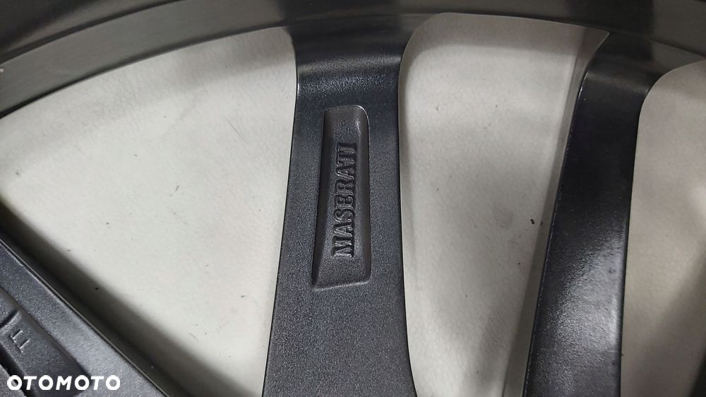 felga maserati levante 10.5jx21 et53 670044711 - 10