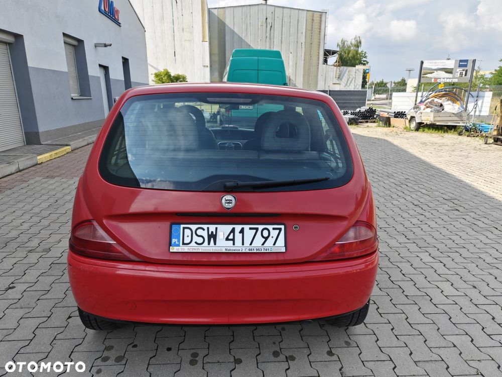 Lancia Ypsilon - 3