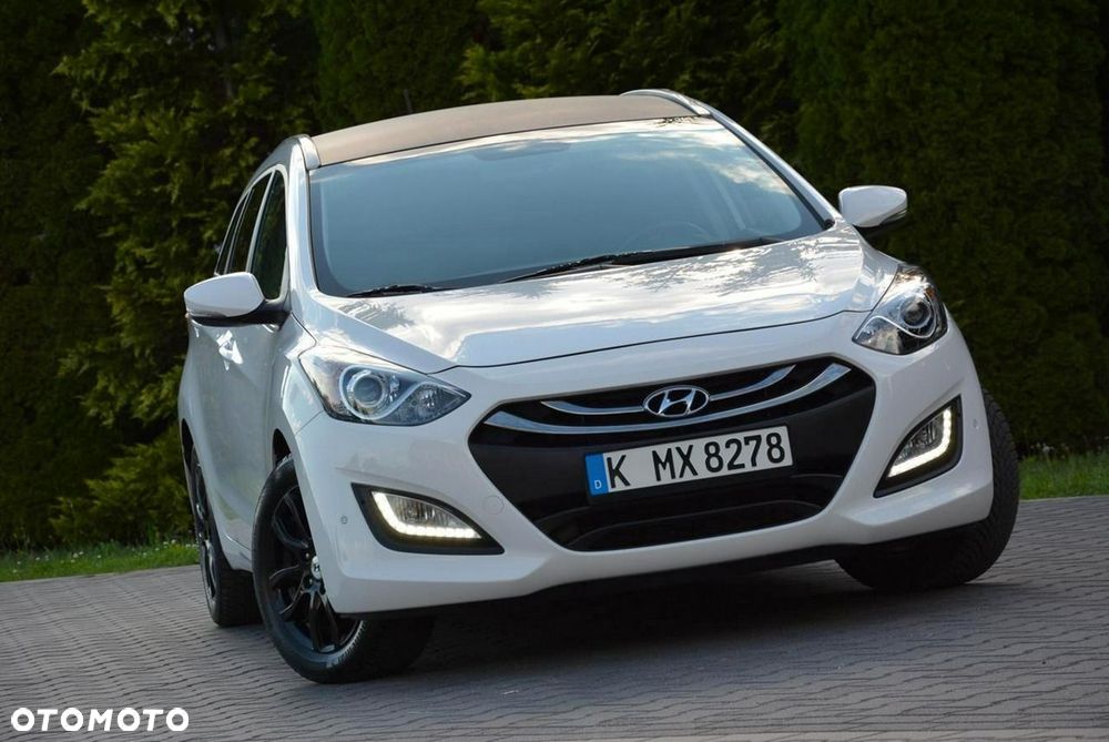 Hyundai i30 1.6 GDI Premium - 8