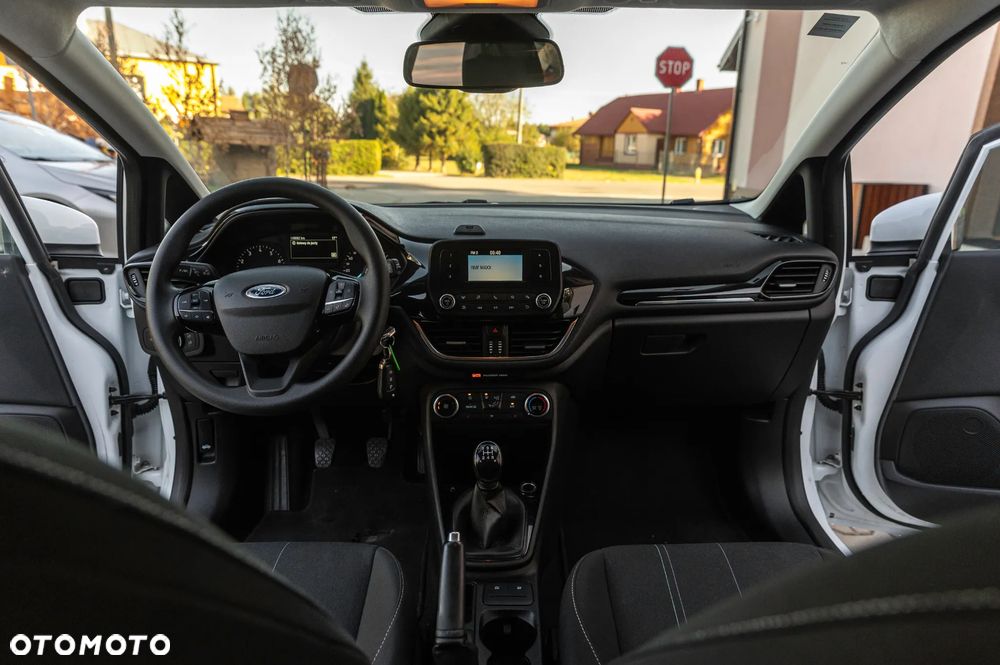 Ford Fiesta 1.1 SYNC Edition - 19