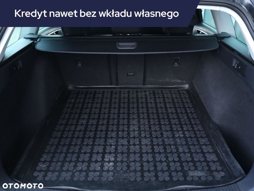 Volkswagen Golf Variant - 15