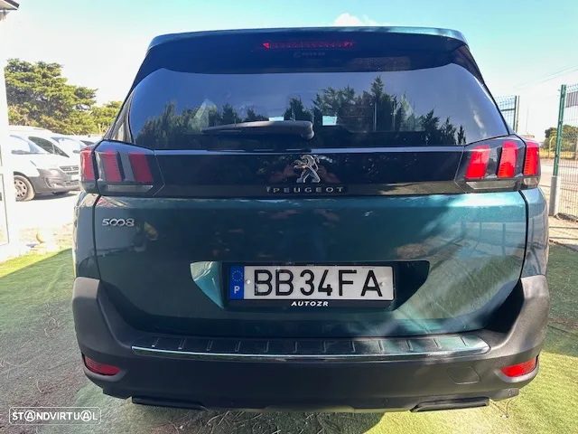 Peugeot 5008 1.5 BlueHDi Allure Pack EAT8 - 6