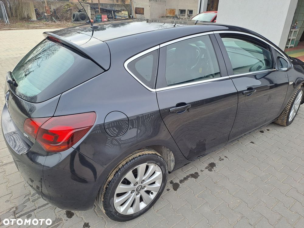 Opel Astra 1.7 CDTI DPF Active - 13