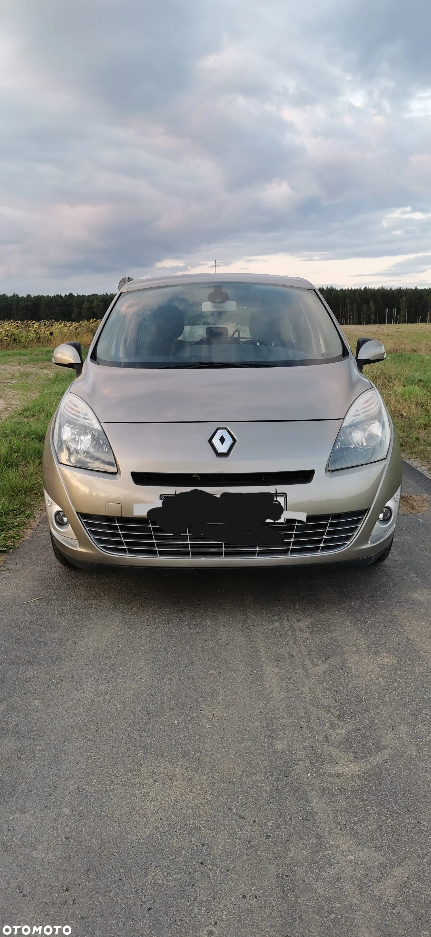 Renault Grand Scenic Gr 1.4 16V TCE TomTom Edition - 4