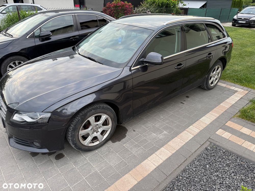 Audi A4 Avant 2.0 TDI - 6