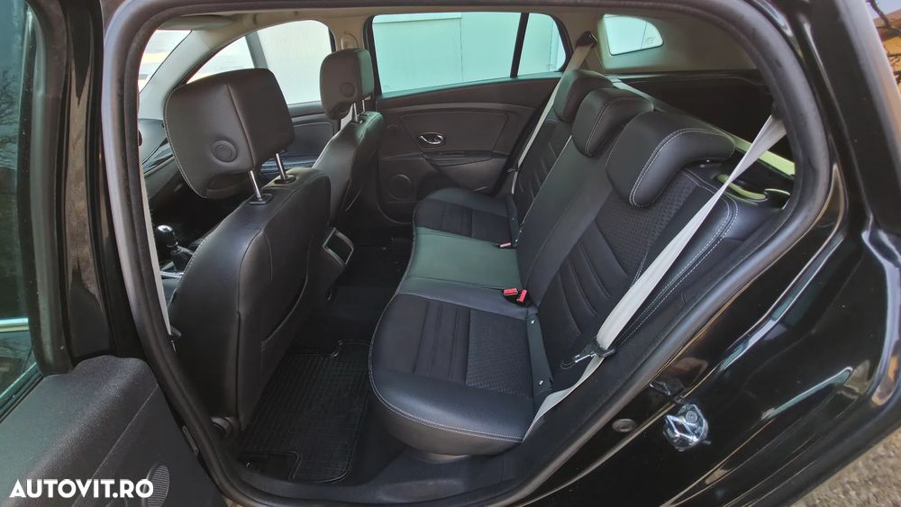 Renault Megane ENERGY dCi 110 Start & Stop Bose Edition - 16