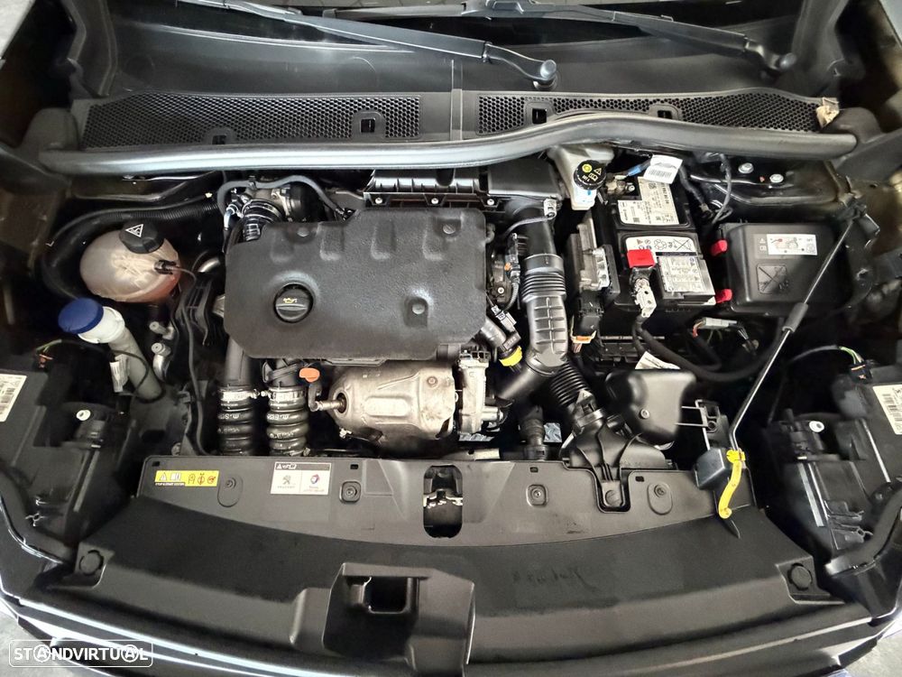 Peugeot 2008 1.5 BlueHDi Active Pack - 29
