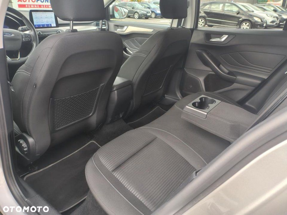 Ford Focus - 16