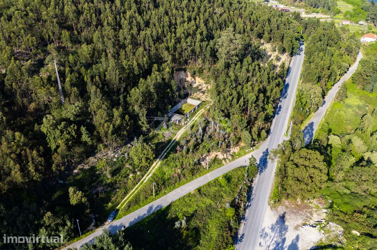 Terreno Rústico com 1450 m2 em Rio de Moinhos, Penafiel - Grande imagem: 4/22