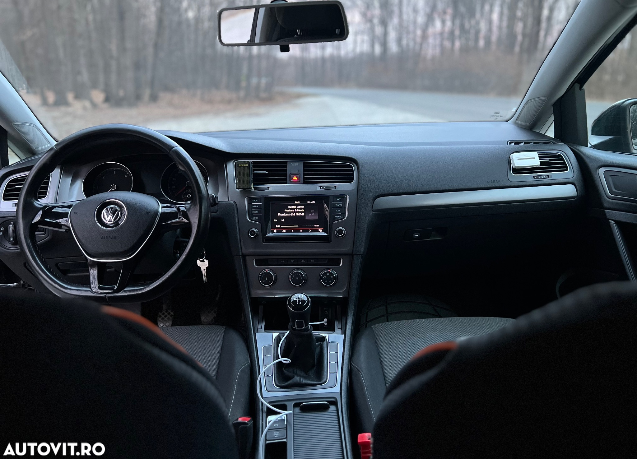 Volkswagen Golf 1.6 TDI DPF 4M BMT Comfortline - 7