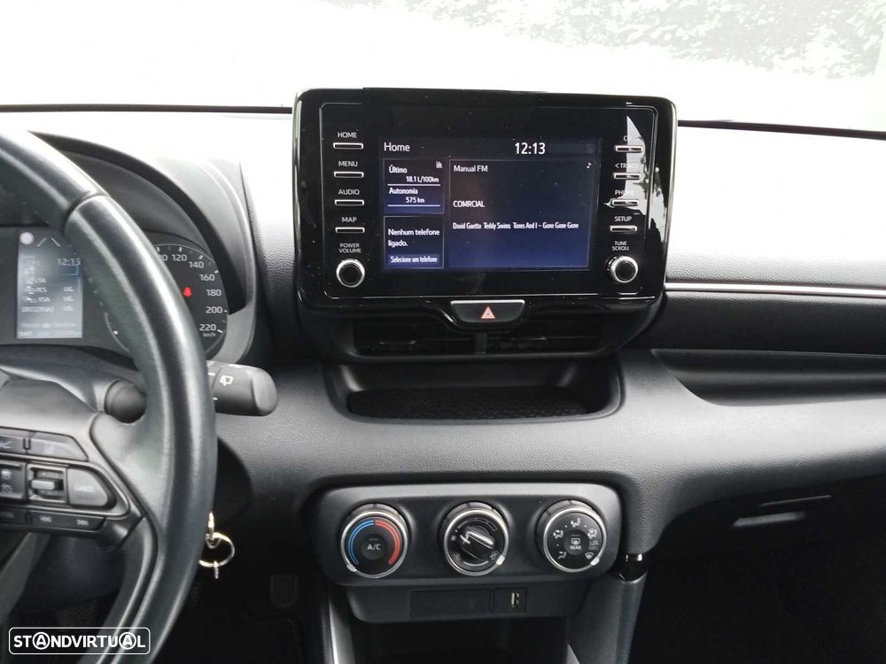 Toyota Yaris 1.5 VVT-i Comfort - 16