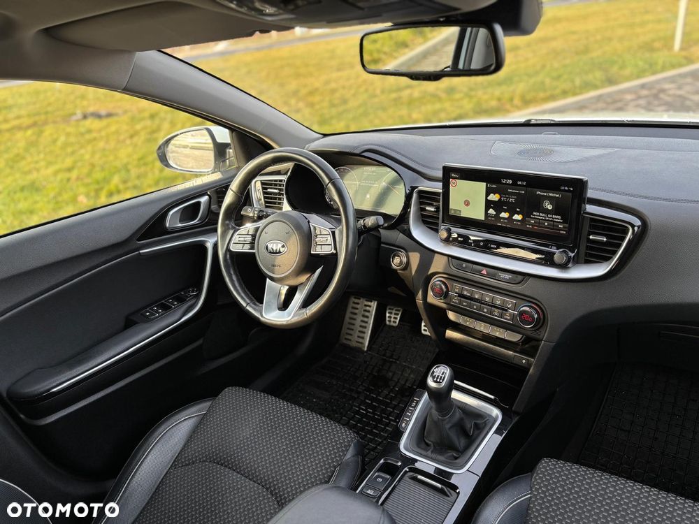 Kia Ceed 1.6 CRDi SCR L Business Line Plus - 8