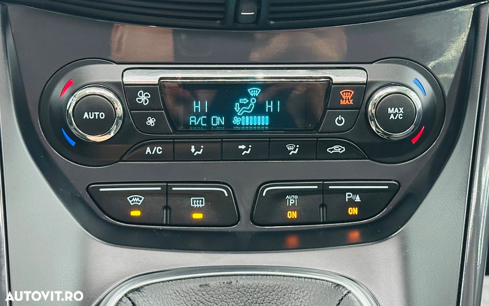 Ford Kuga 2.0 TDCi 2WD Trend - 30