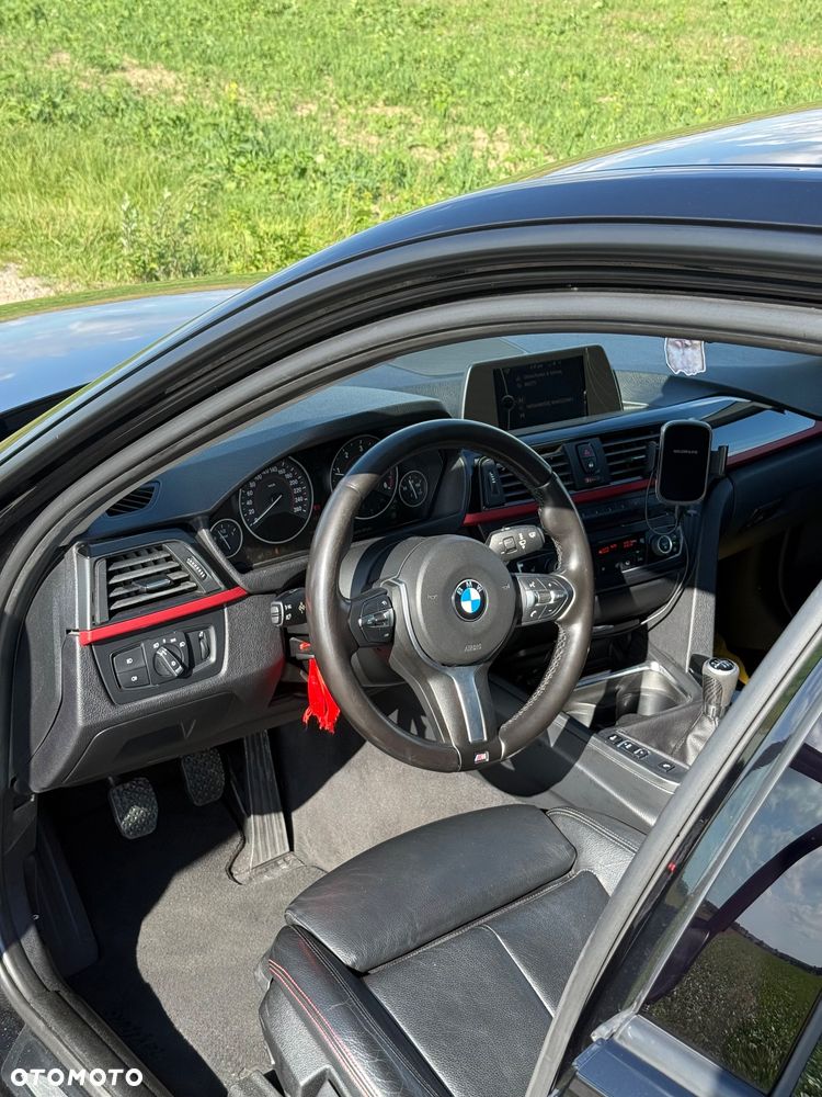 BMW Seria 3 320d - 16