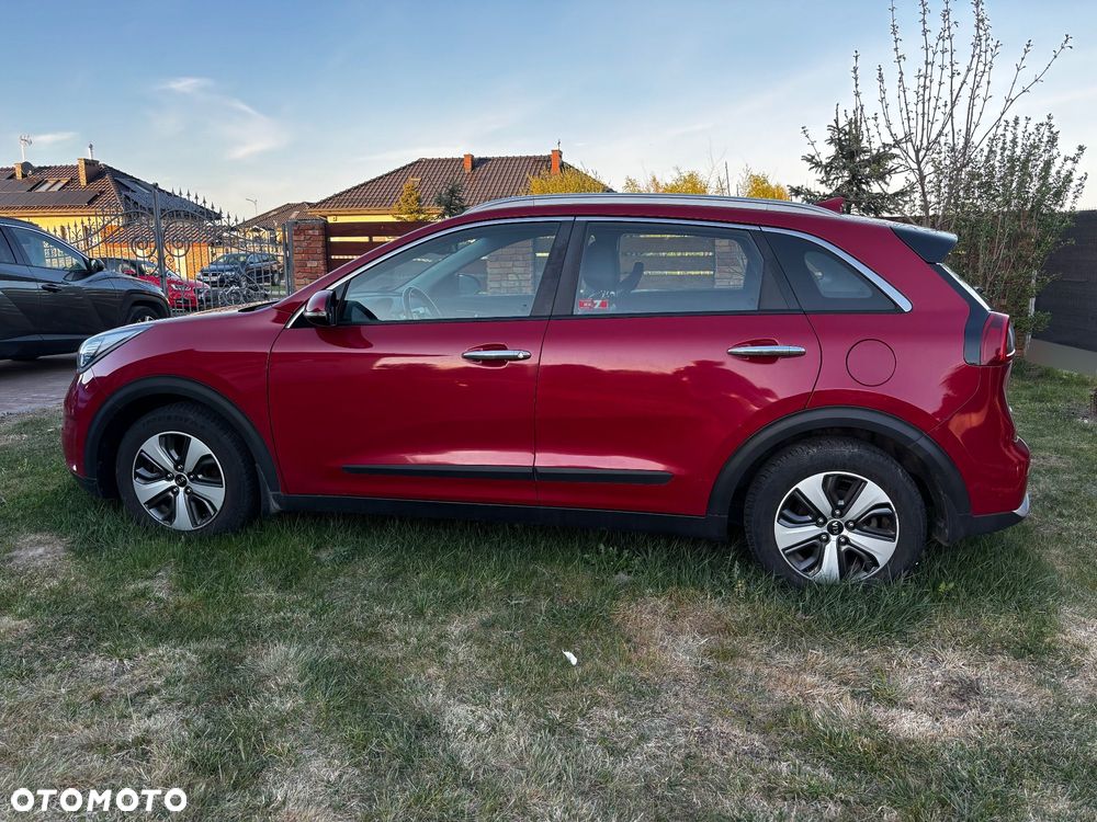 Kia Niro 1.6 GDI Hybrid M - 5