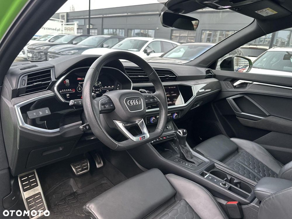 Audi RS Q3 Sportback - 11