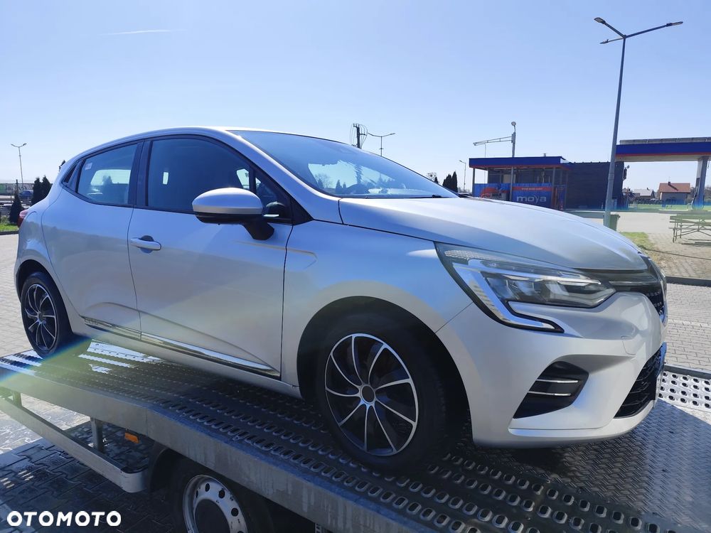 Renault Clio TCe 90 EVOLUTION - 12