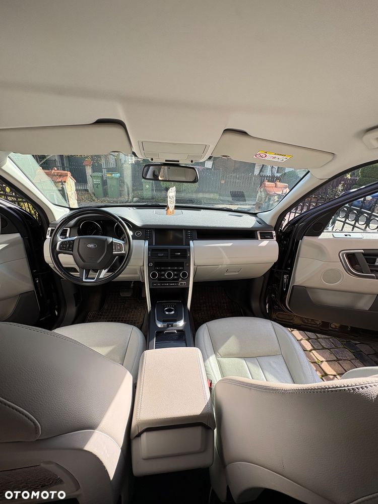 Land Rover Discovery Sport 2.0 TD4 HSE - 9