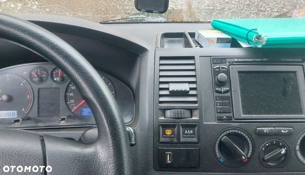 Volkswagen Transporter - 3