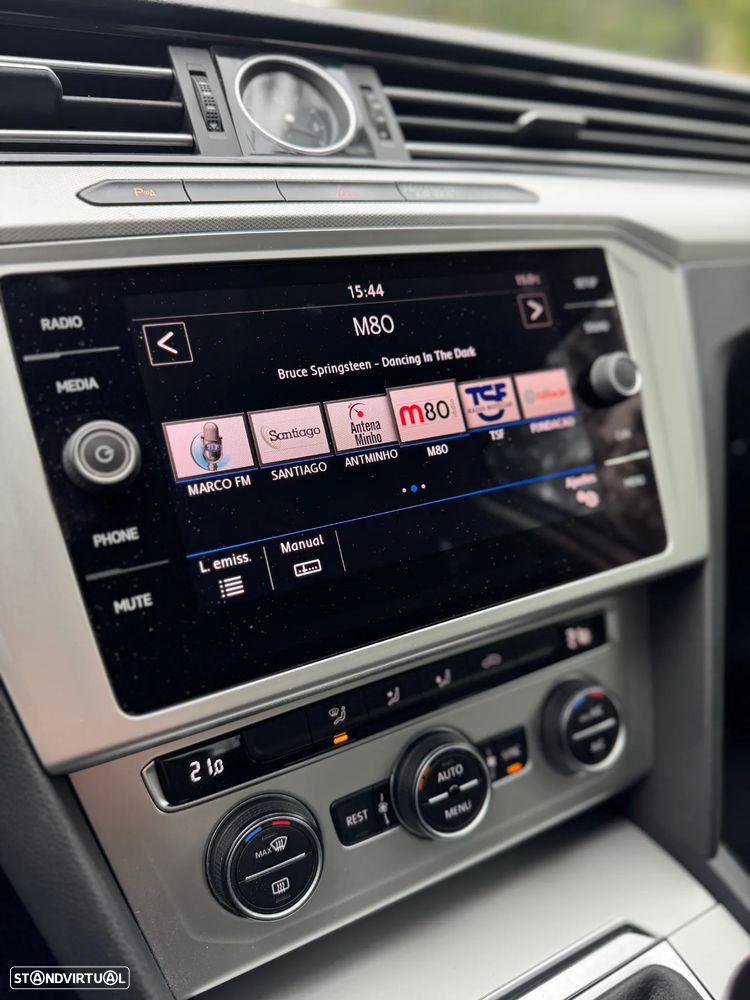 VW Passat 2.0 TDI Highline - 21