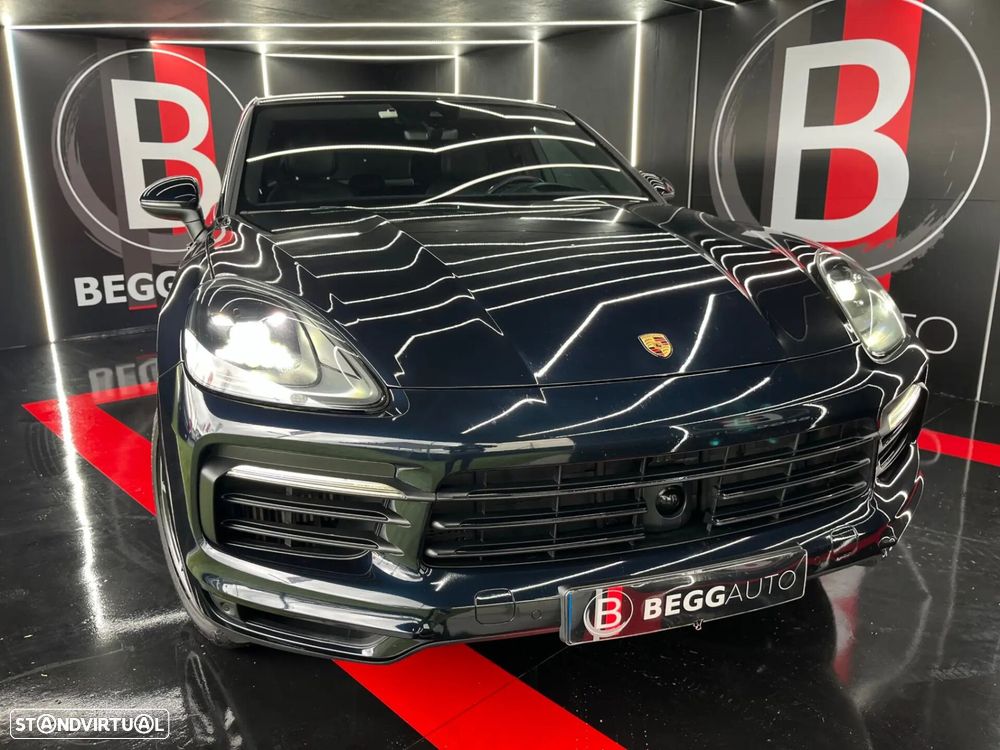 Porsche Cayenne Coupé E-Hybrid - 10