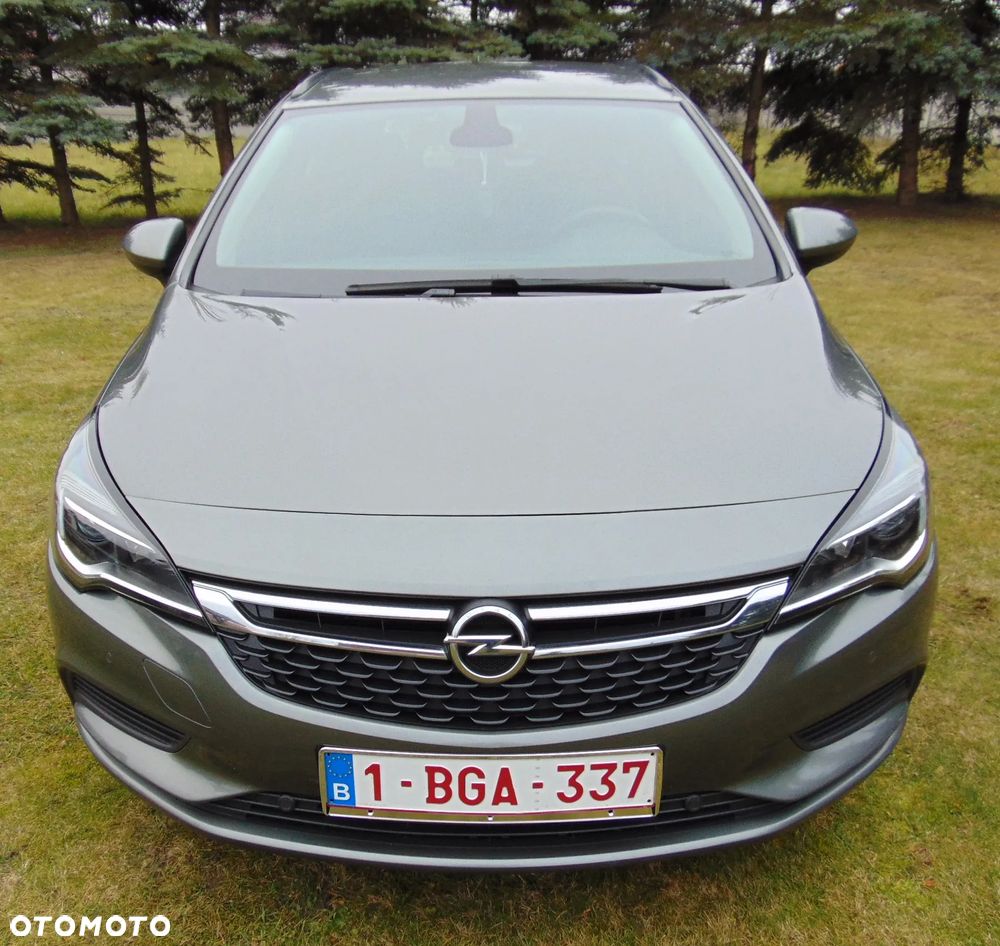 Opel Astra 1.4 Turbo Innovation - 11