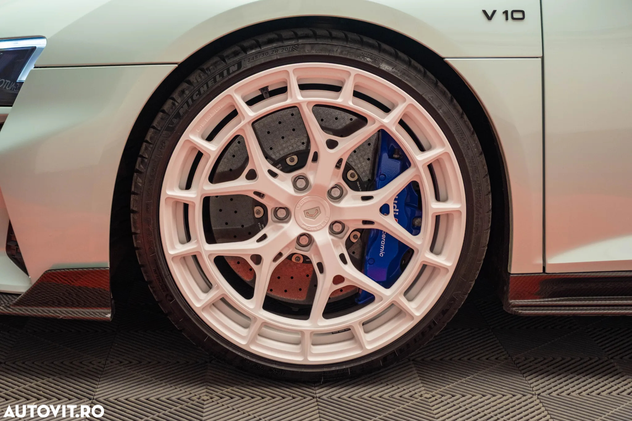 Audi R8 - 12