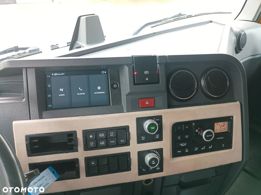 Renault T 480 T4x2 Night & Day - 9