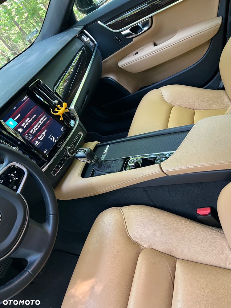 Volvo S90 D4 Momentum - 19