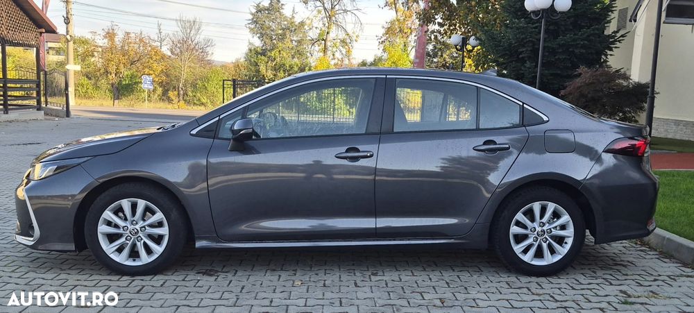 Toyota Corolla - 17