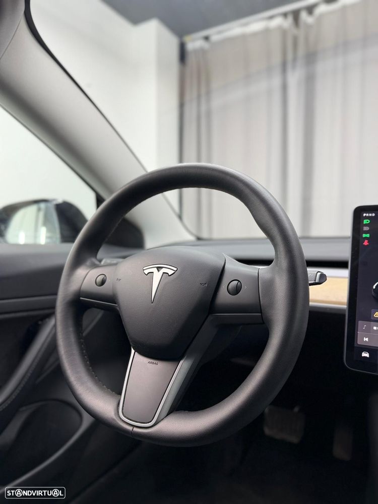 Tesla Model 3 Standard RWD Plus - 17