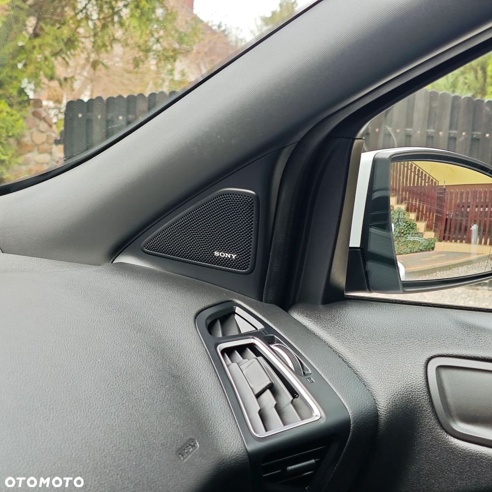 Ford Kuga 1.5 EcoBoost 2x4 ST-Line - 28