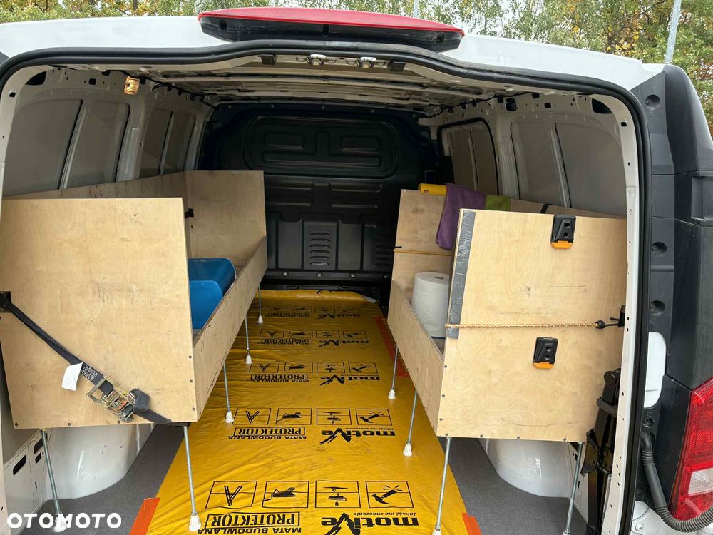 Mercedes-Benz Vito - 13