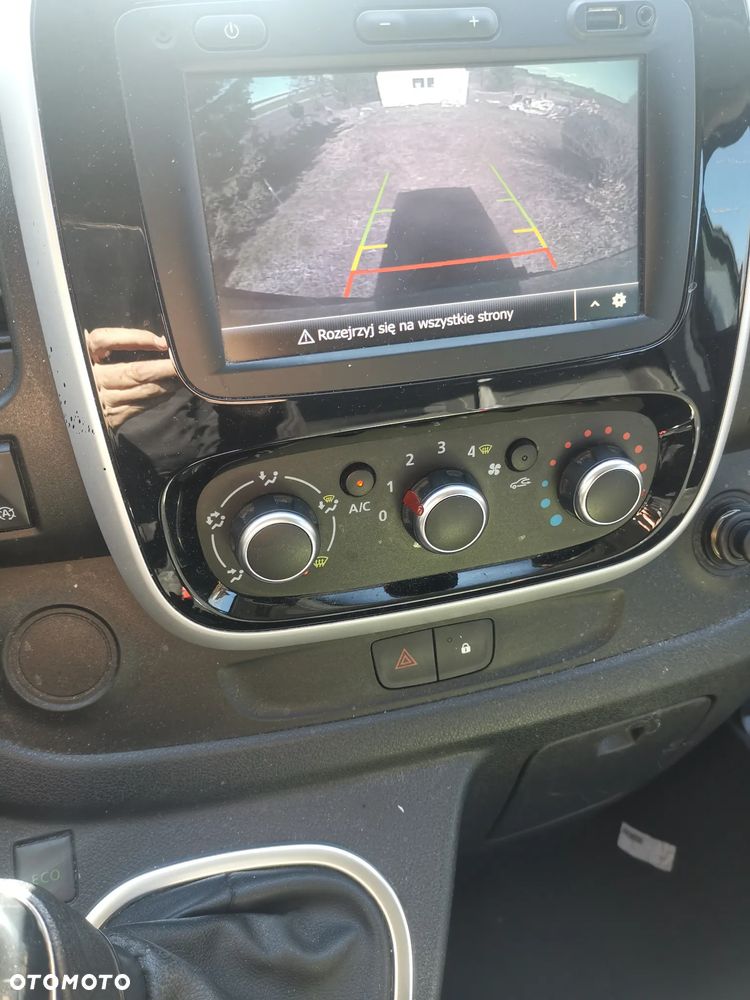 Renault Trafic Combi Expression - 8