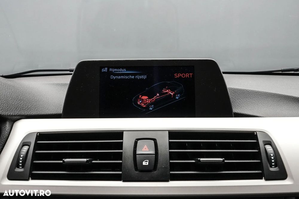 BMW Seria 3 - 22