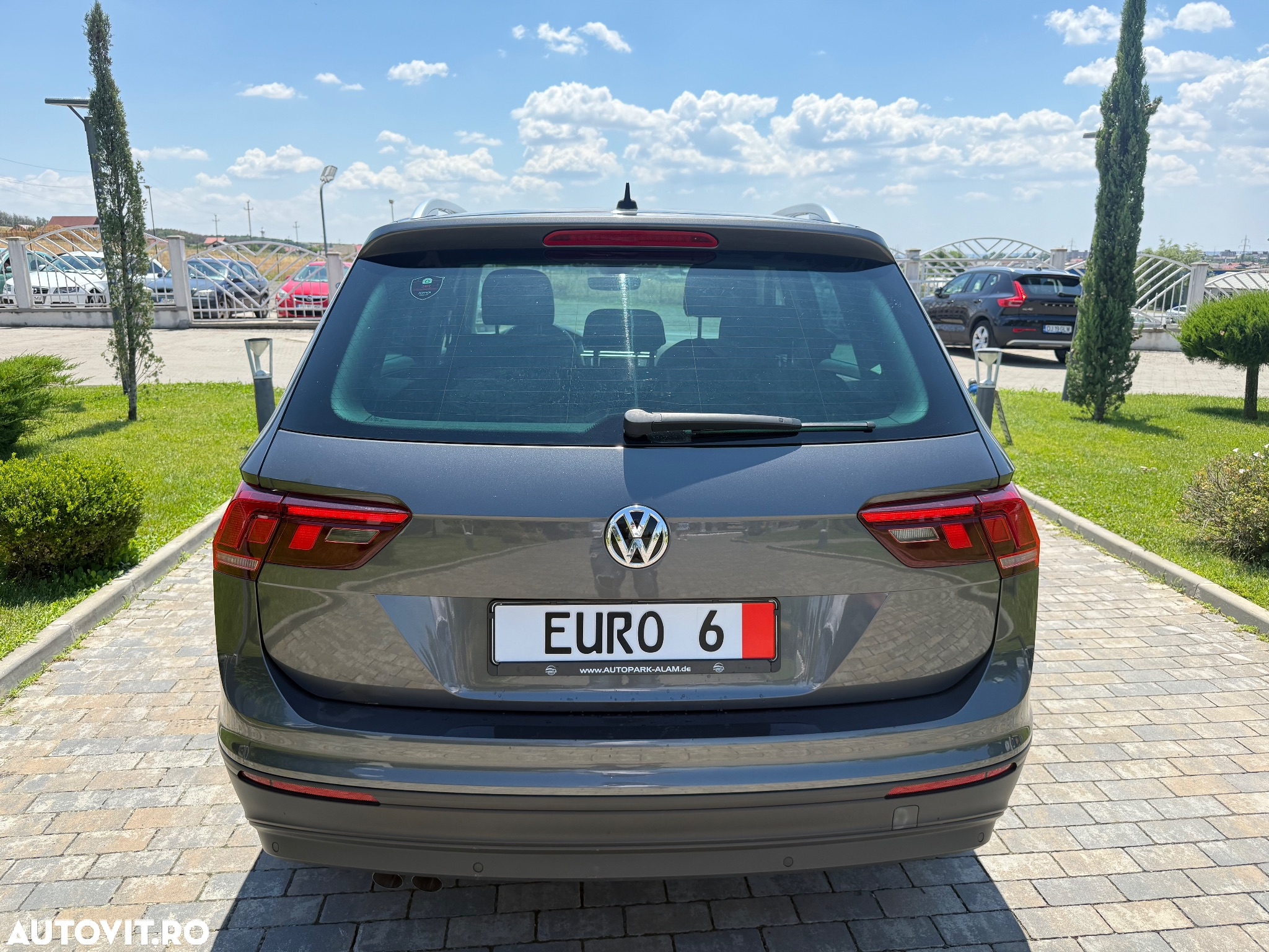 Volkswagen Tiguan 2.0 TDI SCR DSG Join - 8