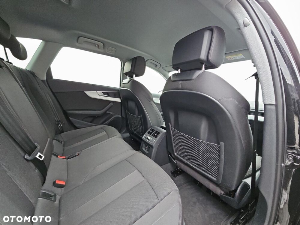 Audi A4 Allroad - 25
