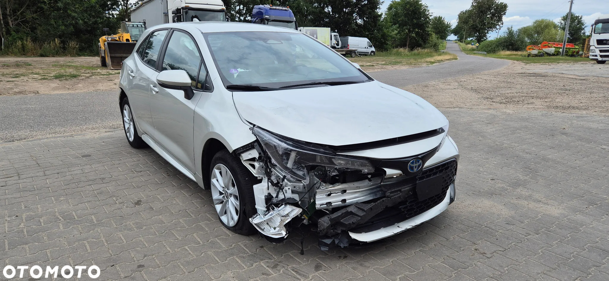 Toyota Corolla 1.8 Hybrid Active - 3