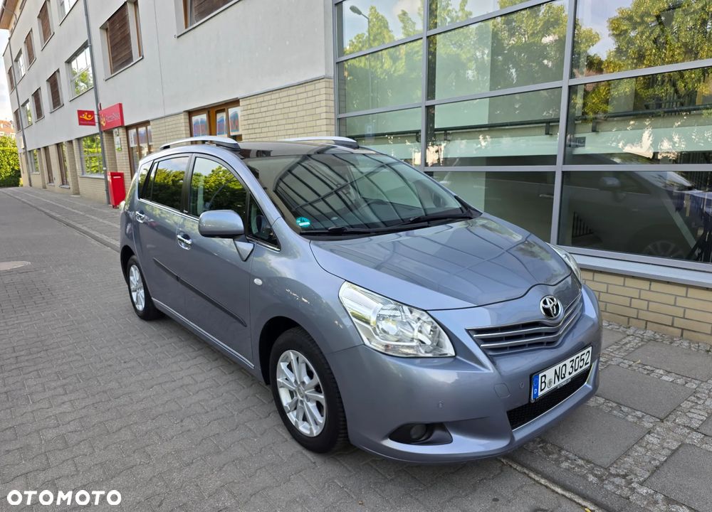 Toyota Verso 1.8 5-Sitzer Executive - 9