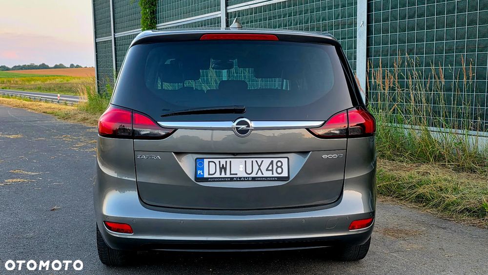 Opel Zafira - 10