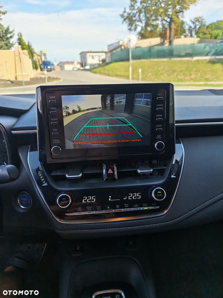 Toyota Corolla 1.8 Hybrid GPF Comfort - 22