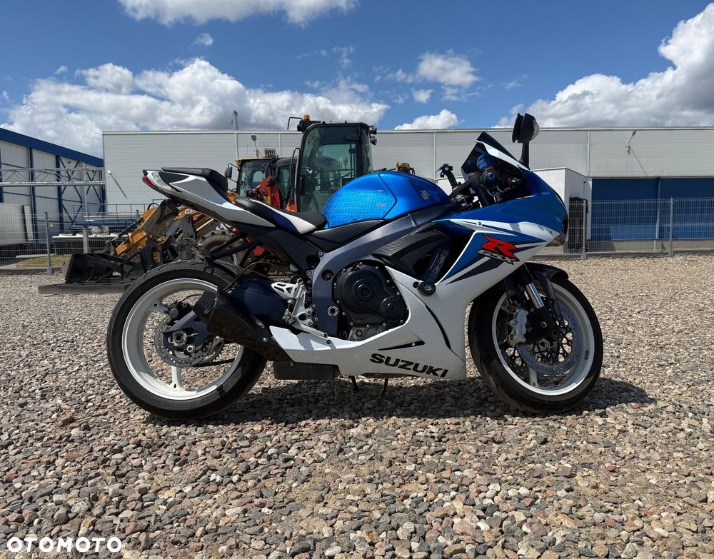 Suzuki GSX-R - 3