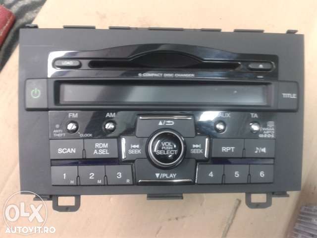 cd player mp3 cu magazie de 6 cd - uri , honda crv, an 2009-2013 - 1