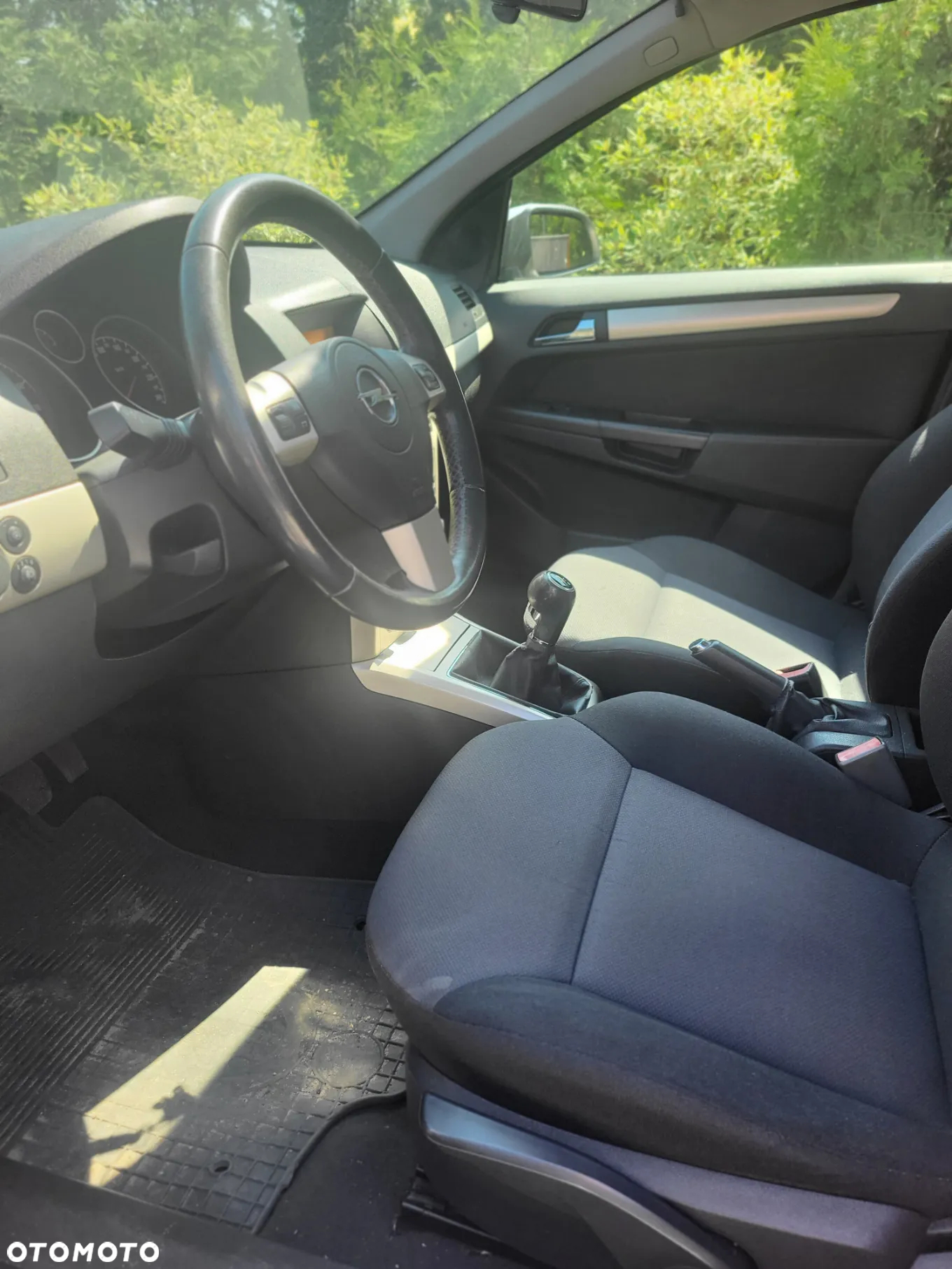 Opel Astra III 1.6 111 - 2
