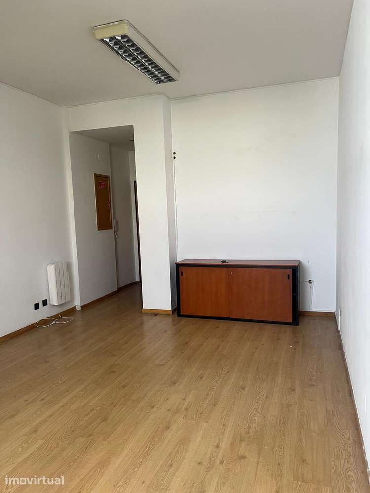 Escriório em Matosinhos com garagem e porteiro - Grande imagem: 3/11