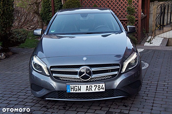 Mercedes-Benz Klasa A 180 (BlueEFFICIENCY) 7G-DCT Style - 2