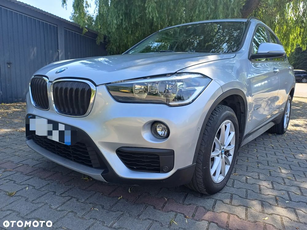 BMW X1 sDrive18d Sport Line sport - 2